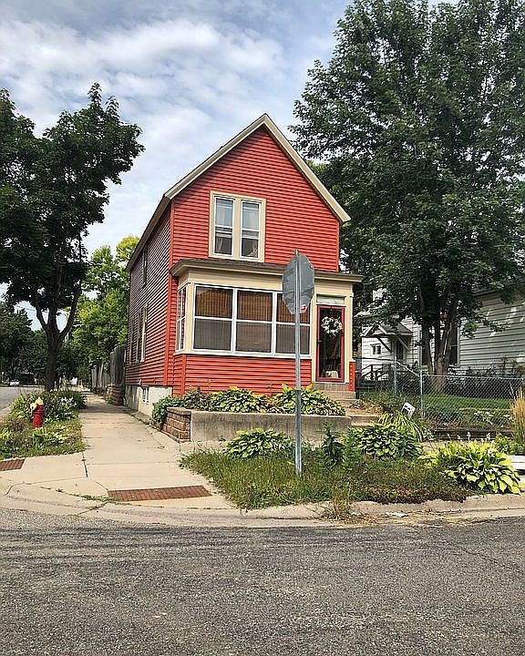 2nd image of 89 Garfield St