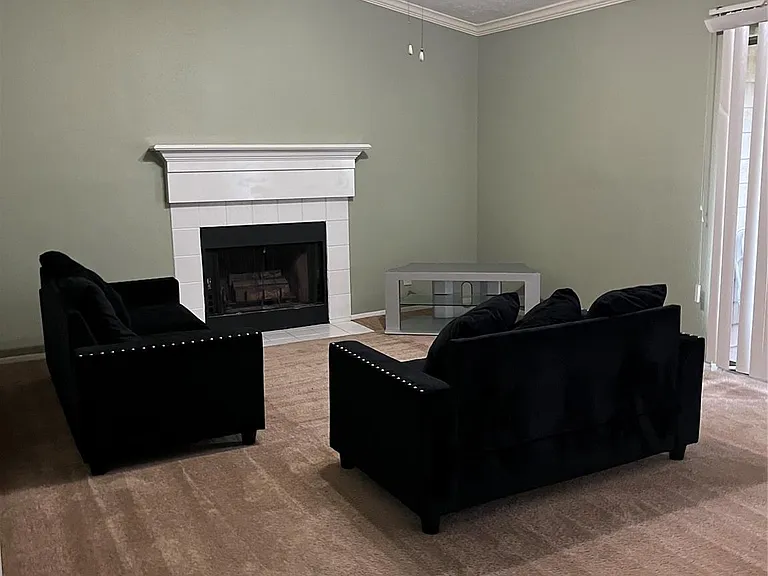 4444 Victory Dr #1302 — Photo 12
