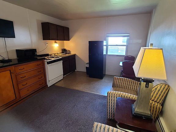 3rd image of 3663 W 12th St #219