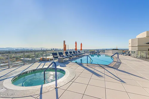 2211 E Camelback Rd Photo 1