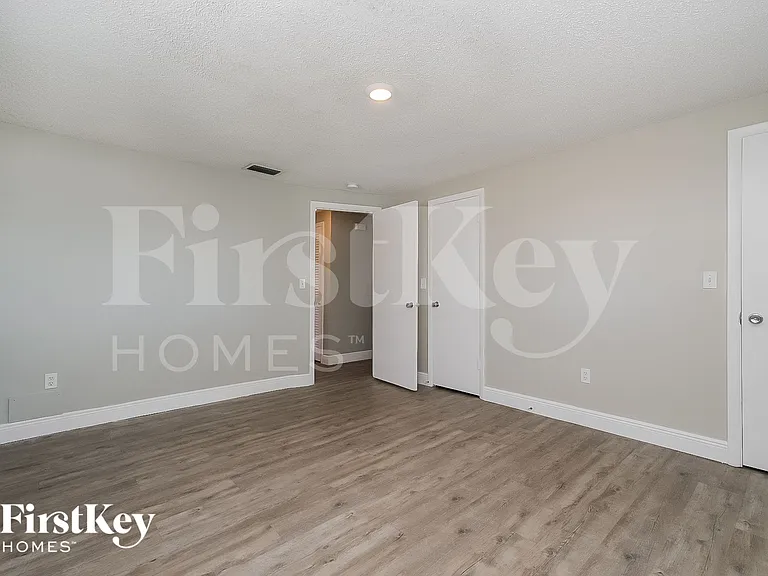 3641 Windham Dr — Photo 14