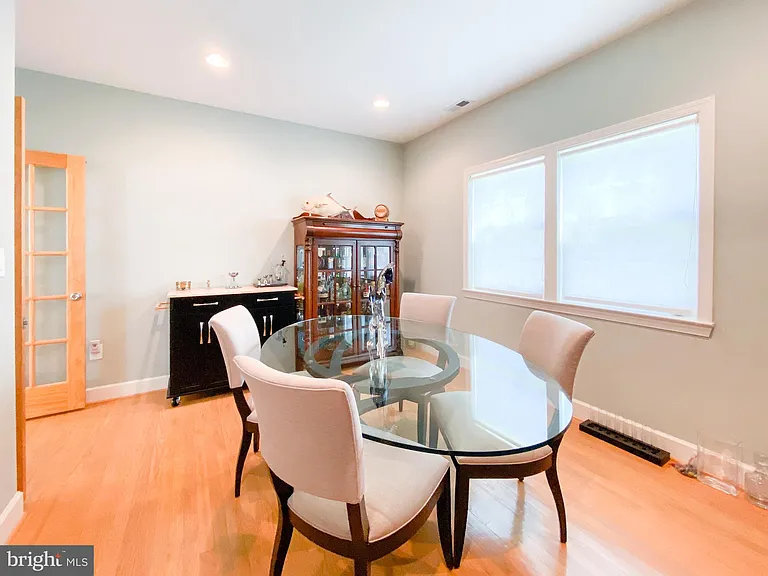 1947 Fay Pl — Photo 8