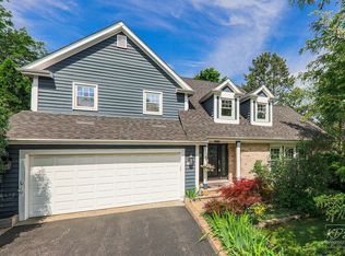 949 Elm St, Naperville, IL 60540