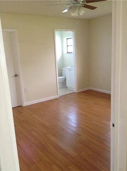 2nd image of 5107 SW 139th Pl