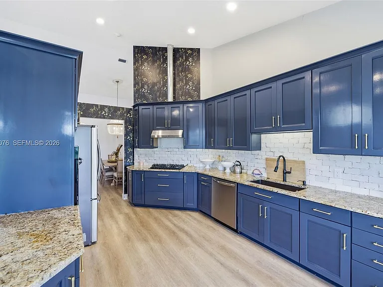 8141 Sandpiper Way — Photo 9