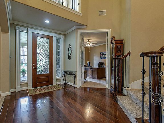 3rd image of 39 N Millsap Cir