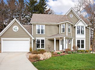 25W752 White Birch Ln, Wheaton, IL