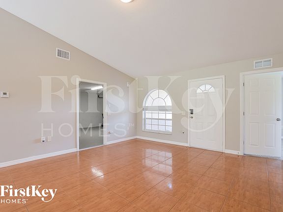 2nd image of 719 Wombat Way