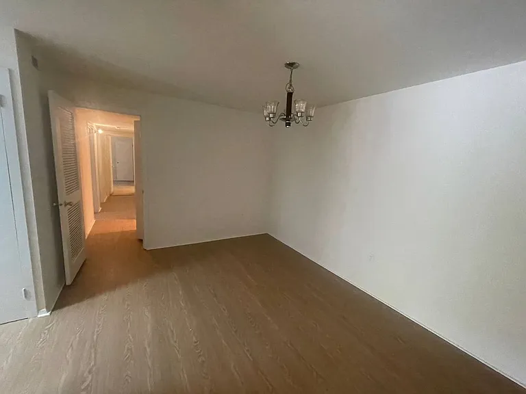 437 Christopher Ave #21 — Photo 8
