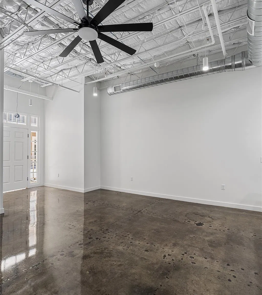 1 bed, 1.0 bath, 1040 sqft, $2,250 — Photo 2