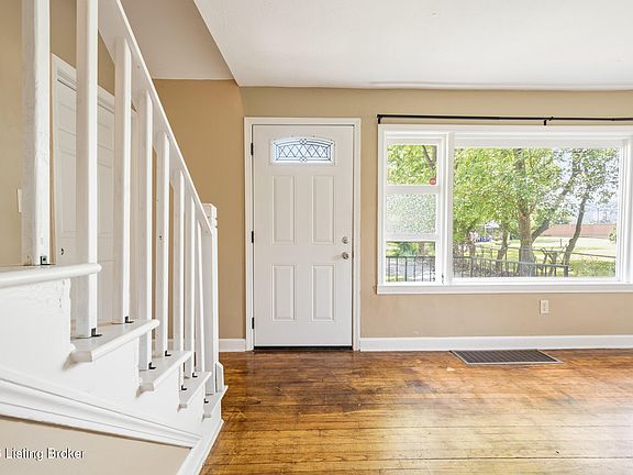 5th image of 4536 Stonestreet Ave