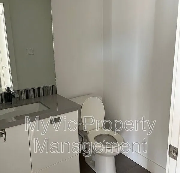 8724 150th St NW #UPPER — Photo 15