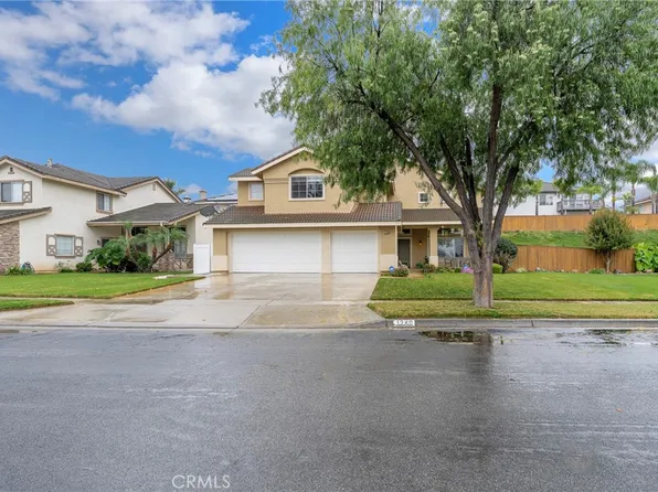 1240 Nina Ln, Corona, CA 92882