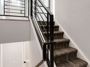 801 N 40th St #17067752, Philadelphia, PA 19104