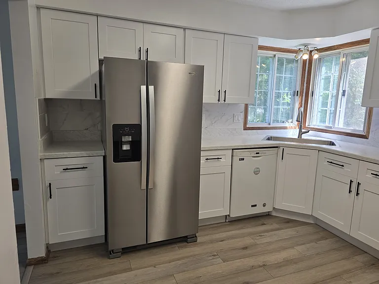 5759 Donegal Dr — Photo 1