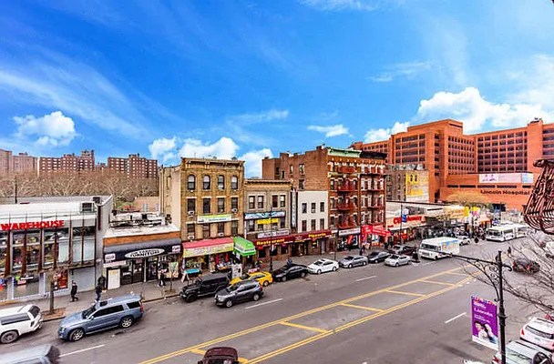 Rented by Bohemia Realty Group | media 17