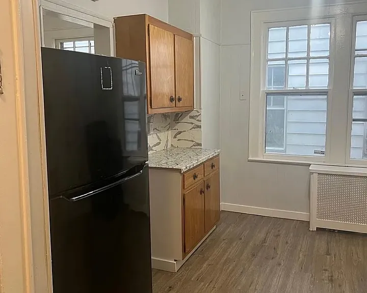10 McKay Ave #L1 — Photo 1