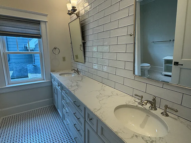 277 Prospect Pl NE — Photo 46