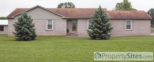 1st image of 224 Angela Dr