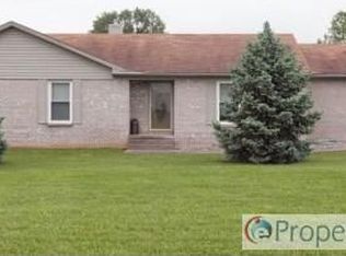 224 Angela Dr, Shepherdsville, KY 40165