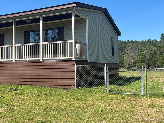 2nd image of 1079 Highway 105 Rd