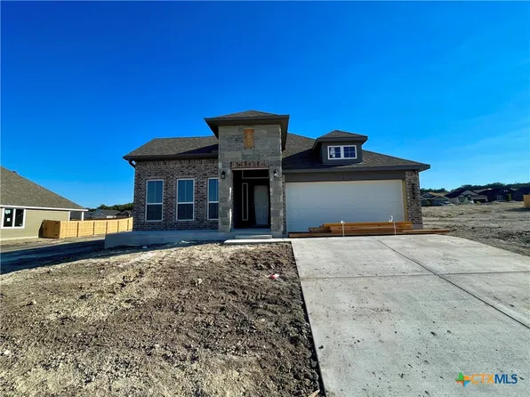 335 Pathfinder Dr, Copperas Cove, TX 76522
