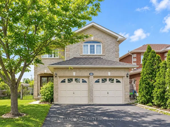 40 Bambi Cres, Georgina, ON L4P 4C6