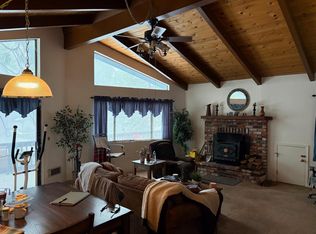 5733 Sierra Springs Dr, Pollock Pines, CA 95726