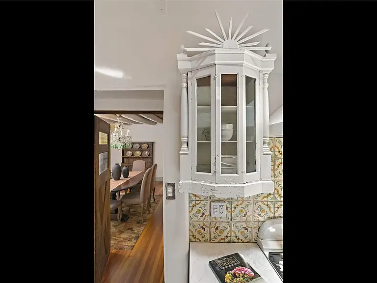327 E De Vargas St — Photo 11