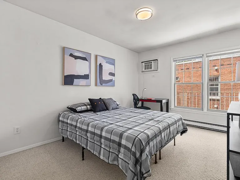2515 P St NW #402 — Photo 11
