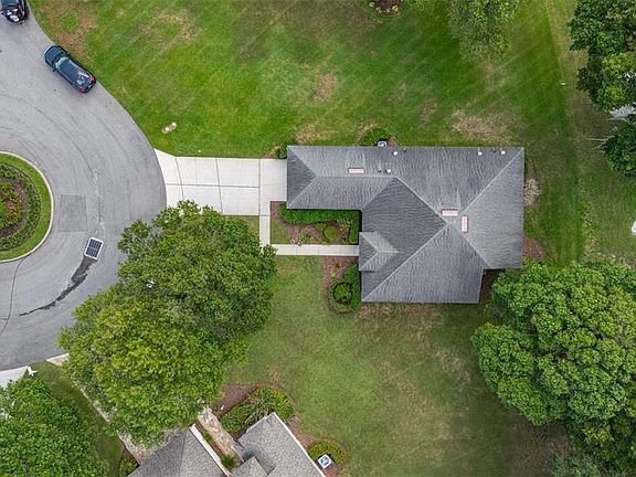 3rd image of 3604 KINGSWOOD COURT