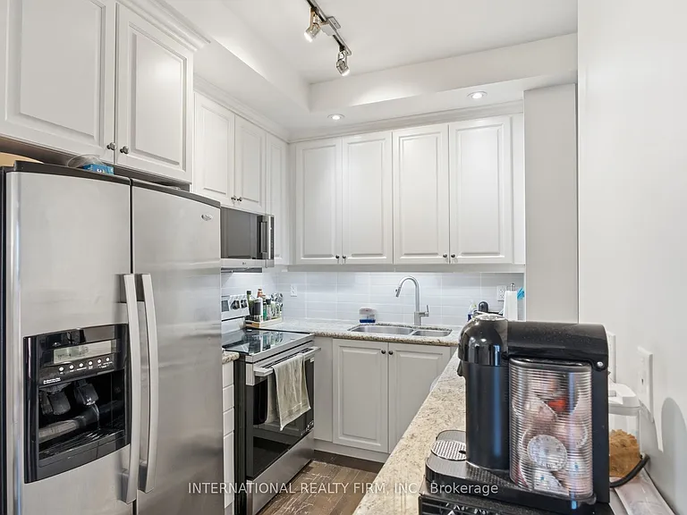 628 Fleet St #711 — Photo 9