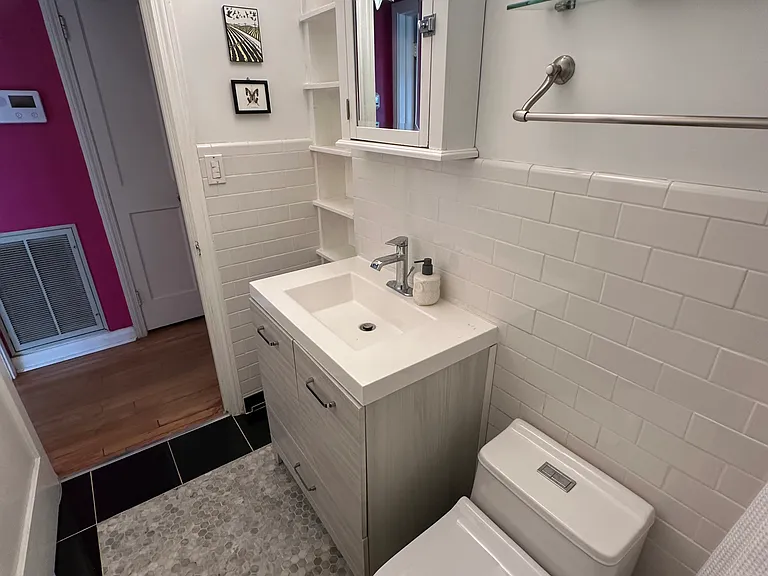 1712 Marsden Ave — Photo 8
