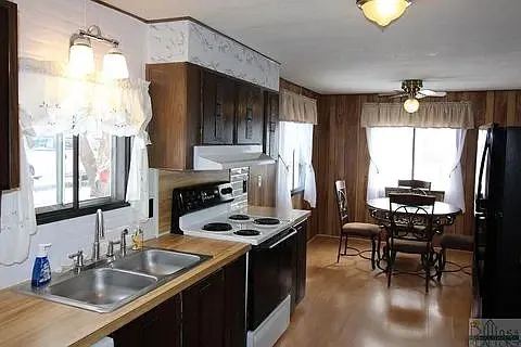 3419 Wasco Ave — Photo 5