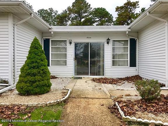 4th image of 7 Lagos Ct