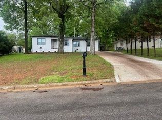 231 Wilson Ave, Florence, AL 35630