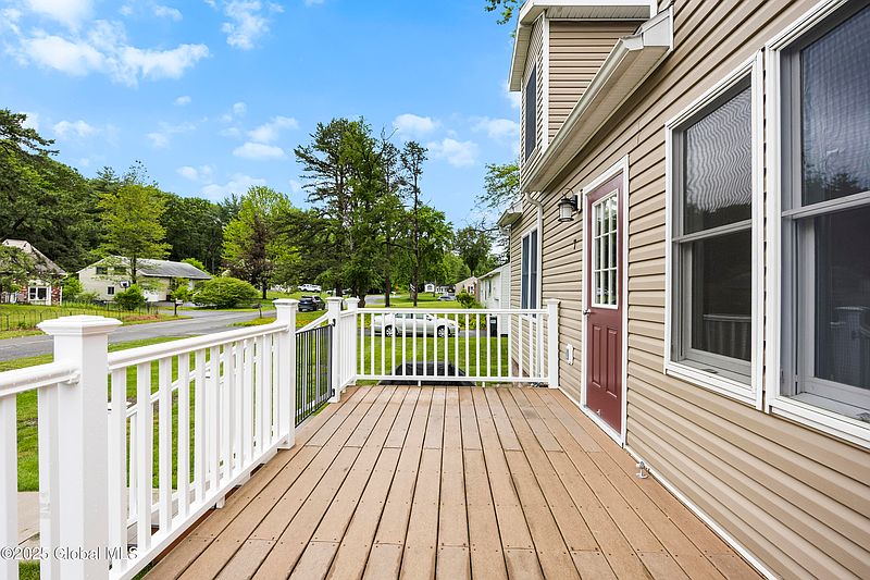 5th image of 7 Camp Terrace