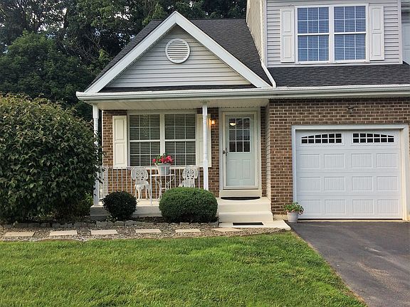 3rd image of 18 Eynon Ct