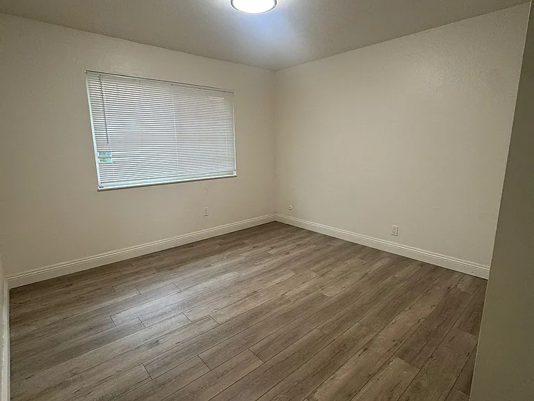 25538 Del Mar Ave #13 — Photo 28