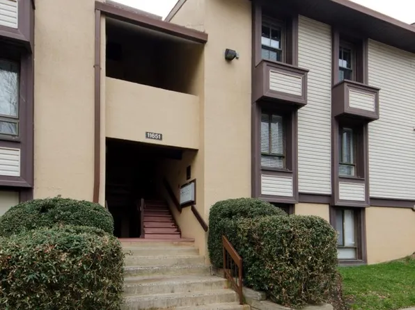 11651 Stoneview Sq APT 22C, Reston, VA 20191