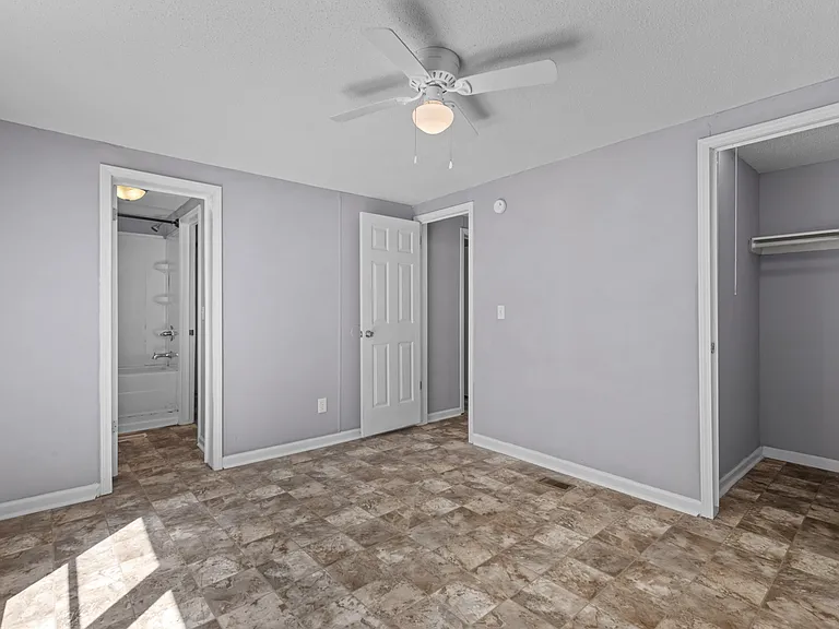 1133 Pickett Rd — Photo 14