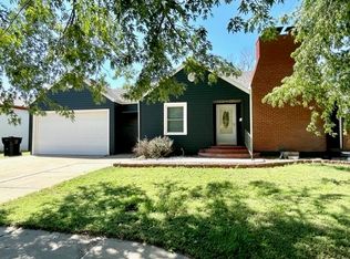 409 N 4th St, Wakeeney, KS 67672