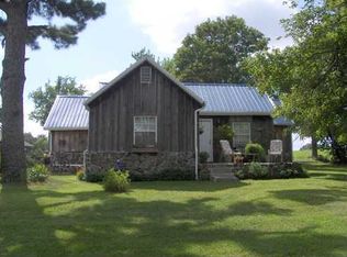 17097 Holcombe School Rd, West Fork, AR 72774
