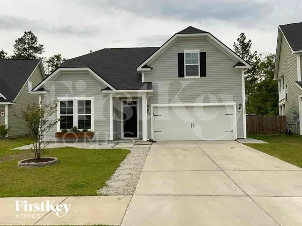 447 Stonefield Cir, Moncks Corner, SC 29461