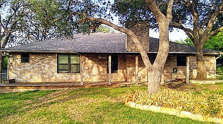 Back view of house w/porch