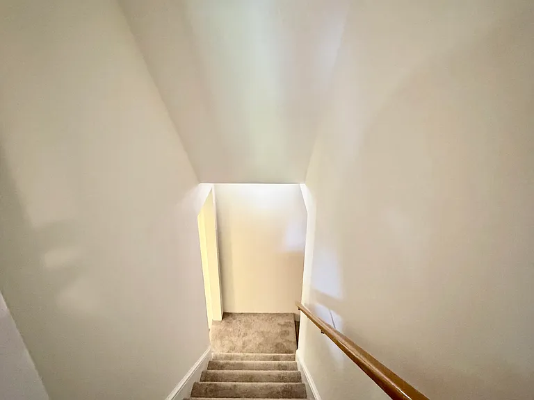 109 James Dr — Photo 20