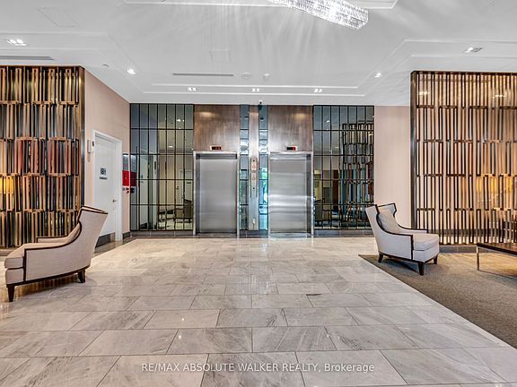 3rd image of 300 Lisgar St #810