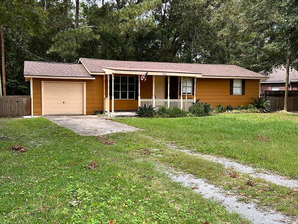 1st image of 2501 Bahama Dr