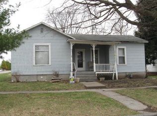 511 N 3rd St, Monmouth, IL 61462