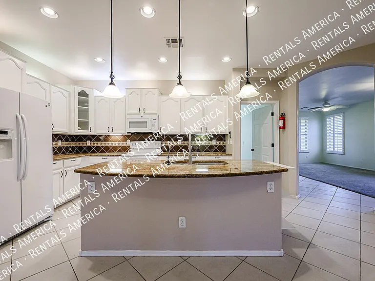 30984 N Obsidian Dr — Photo 12